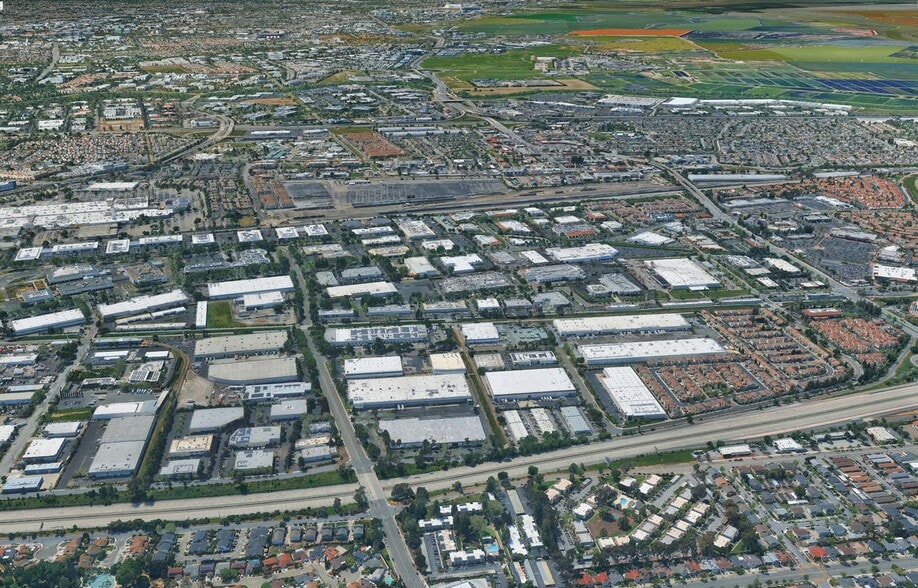 More Photos Of 930 Wrigley Way, Milpitas Warehouse For Lease