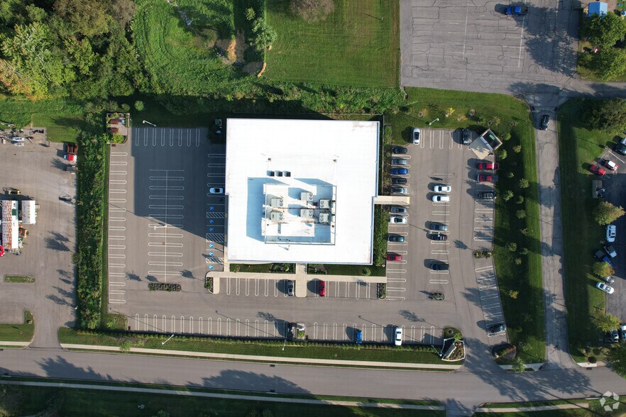 More Photos Of 150 N Meadows Dr, Wexford Medical For Lease