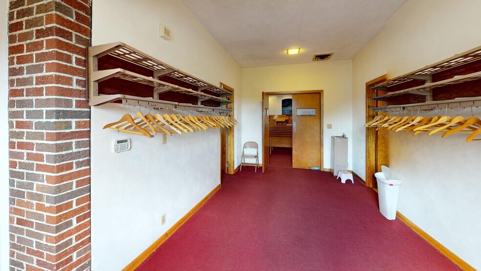 More Photos Of 267 Davis St, Huntington Religious Facility For Sale