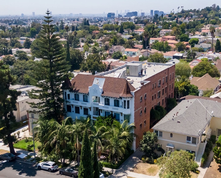 More Photos Of 2041 N Vermont Ave, Los Angeles Apartments For Sale