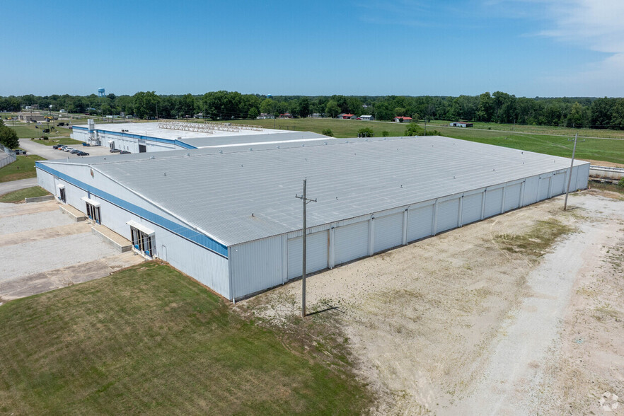 Primary Photo Of 325 12th St SE, Linton Manufacturing For Lease