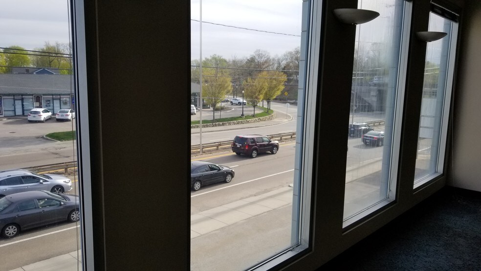 More Photos Of 303 Worcester Rd, Framingham Unknown For Lease