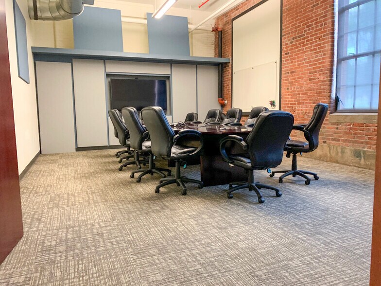 More Photos Of 42 Ladd St, East Greenwich Loft Creative Space For Lease