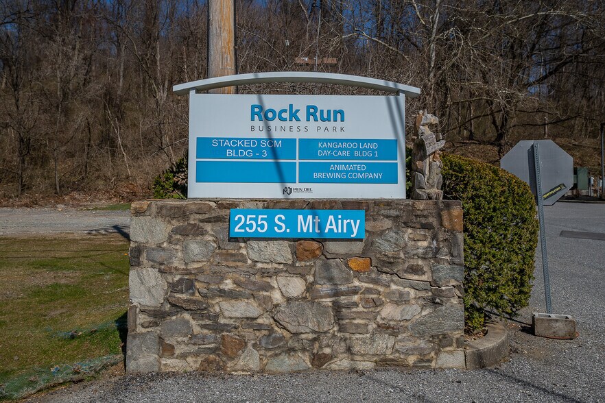 More Photos Of 255 S Mount Airy Rd, Coatesville Warehouse For Lease