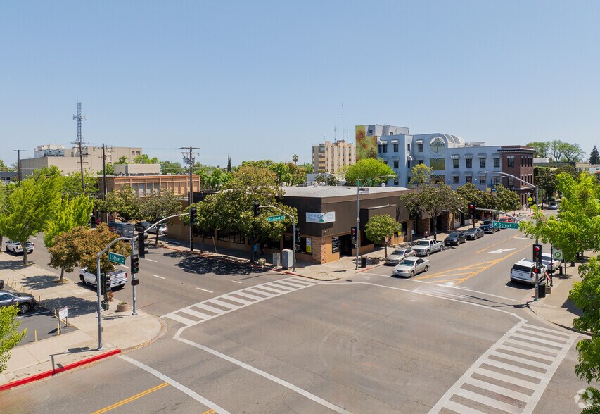 More Photos Of 1028-1032 11th St, Modesto Office For Lease