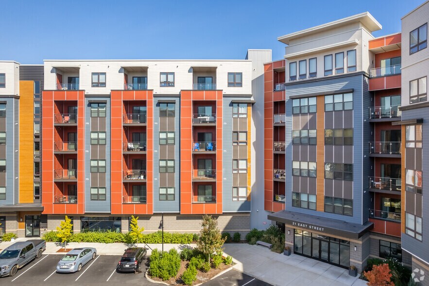 More Photos Of 21 East St, North Attleboro Apartments For Lease