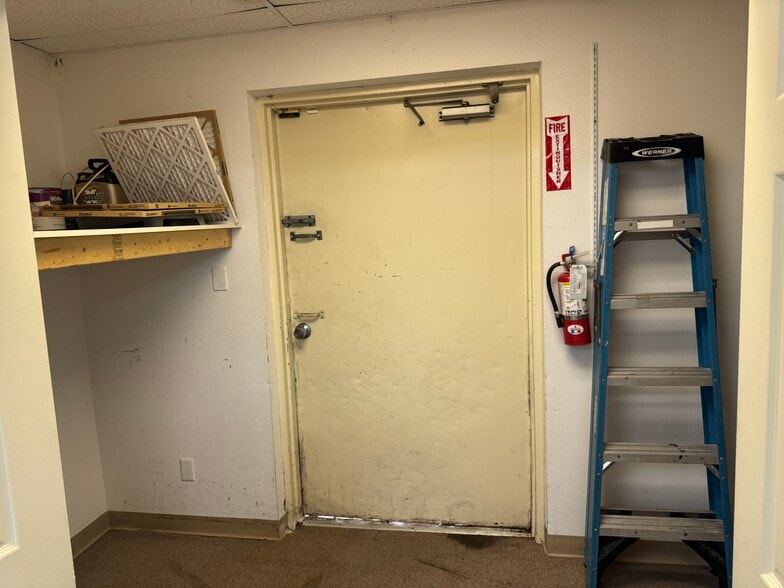 More Photos Of 1002 Manatee Ave, Bradenton Freestanding For Lease