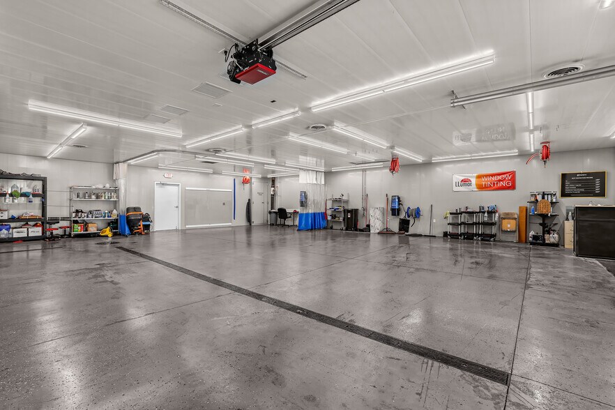 More Photos Of 1411 Rose St, La Crosse Restaurant For Sale