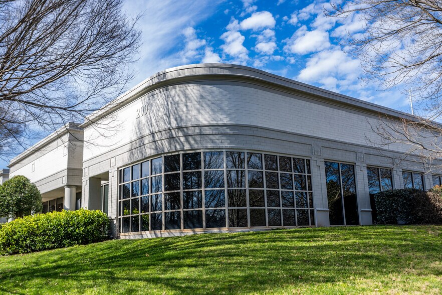 More Photos Of 13000 Deerfield Pky, Alpharetta Unknown For Lease