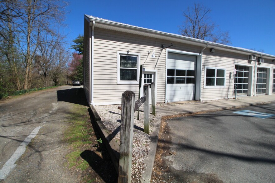 More Photos Of 77 S Union St, Lambertville Restaurant For Sale