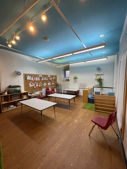 More Photos Of 15 W 86th St, New York Schools For Lease