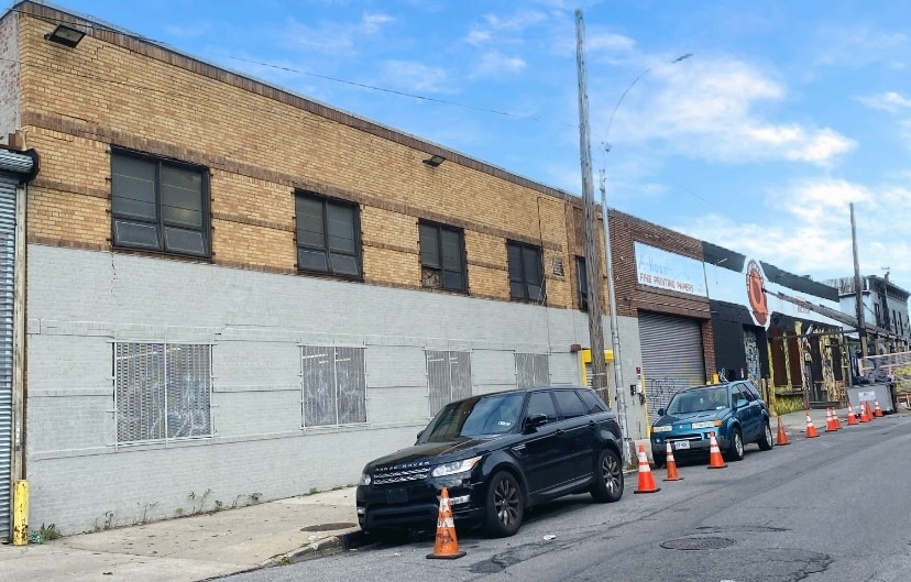 More Photos Of 1539 Covert St, Ridgewood Warehouse For Lease