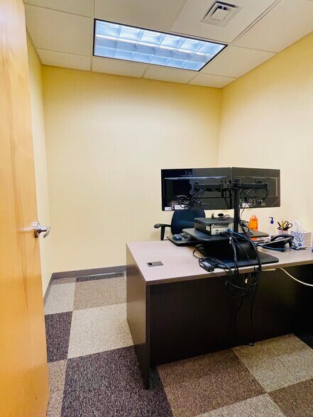 More Photos Of 5003 Southpark Dr, Durham Medical For Sale