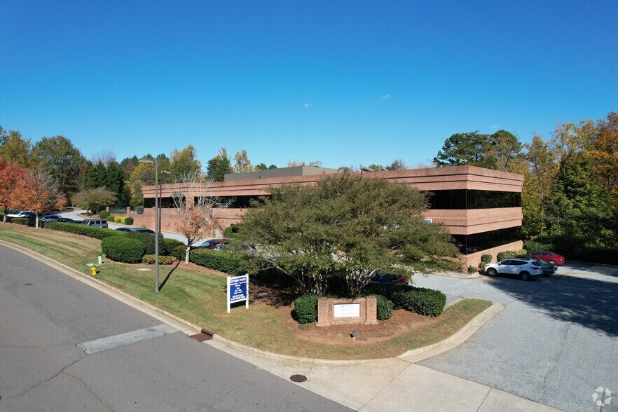 More Photos Of 160 Kimel Forest Dr, Winston-Salem Medical For Lease
