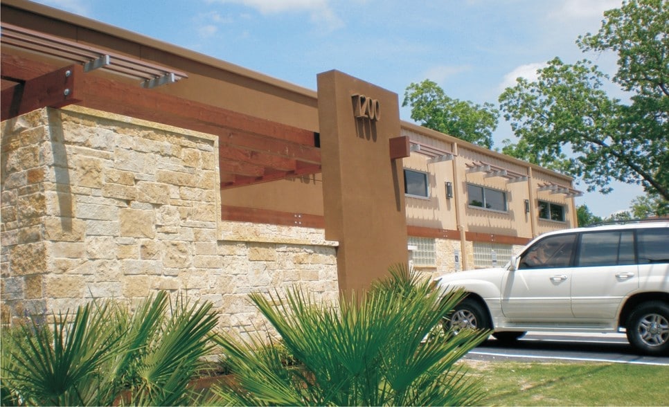 More Photos Of 1200 E 3rd St, Austin Loft Creative Space For Lease