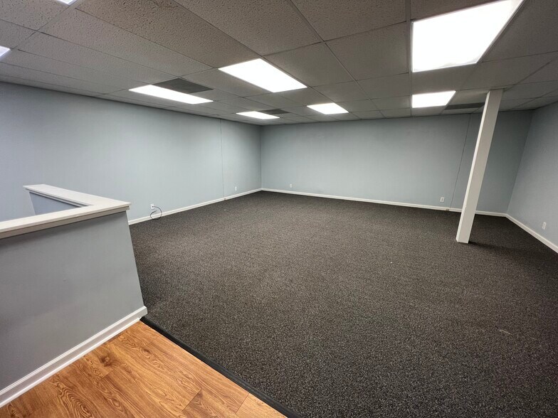 More Photos Of 211 Donelson Pike, Nashville Office For Lease