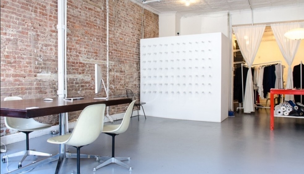 More Photos Of 188 Broadway, Brooklyn Storefront Retail Residential For Lease