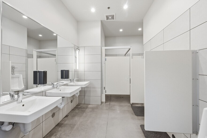 More Photos Of 483 W 2310 N, Provo Specialty For Sale