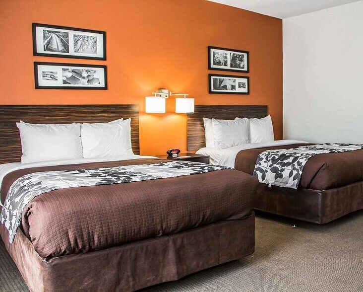 More Photos Of 4530 W White Ave, Blackwell Hotel For Sale