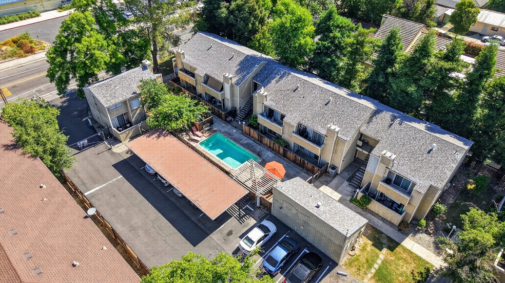 More Photos Of 2330 Hurley Way, Sacramento Apartments For Sale