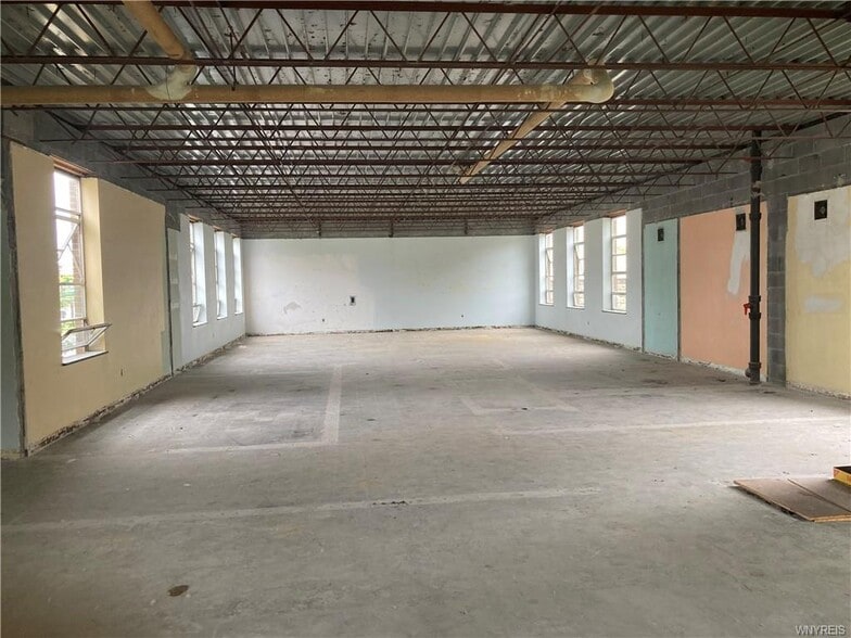 More Photos Of 116 Broad St, Tonawanda Religious Facility For Sale