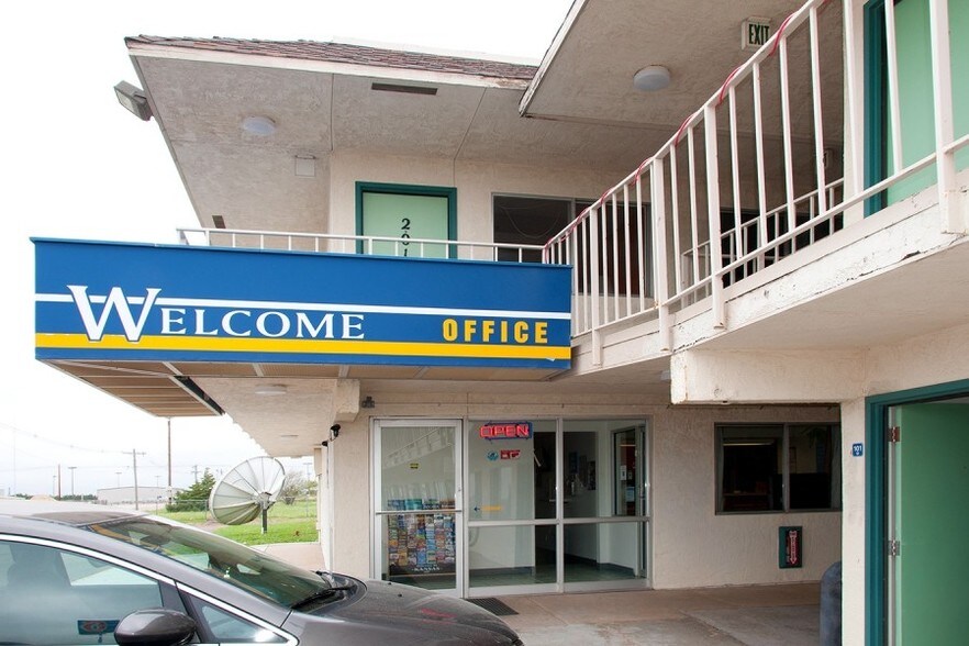 More Photos Of 2420 Commerce Rd, Goodland Hotel For Sale