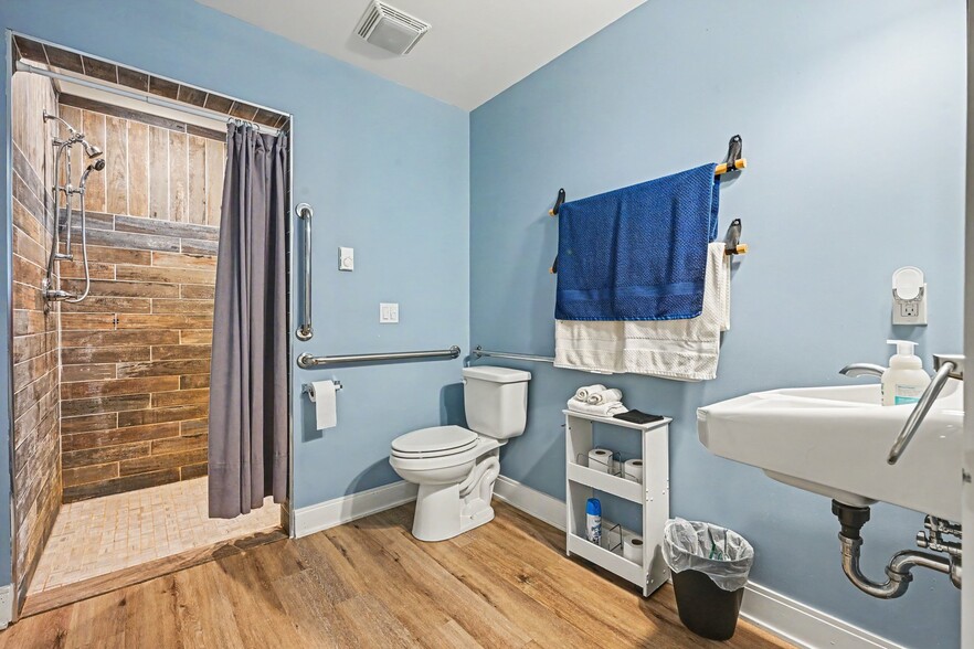 More Photos Of 57440 M 40, Marcellus Specialty For Sale