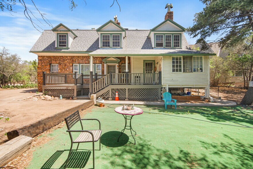 More Photos Of 33 W Willamette Ave, Colorado Springs Multifamily For Sale