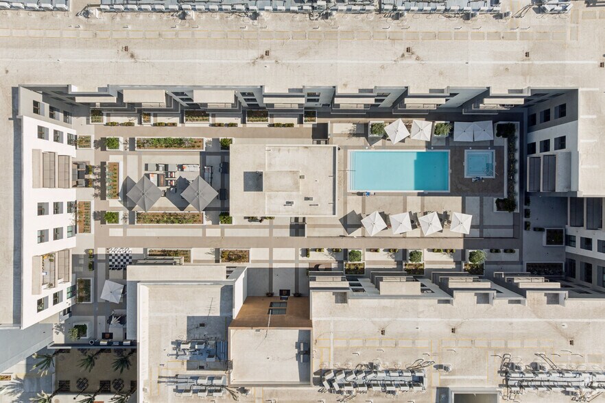 More Photos Of 127 W Pomona St, Monrovia Apartments For Lease