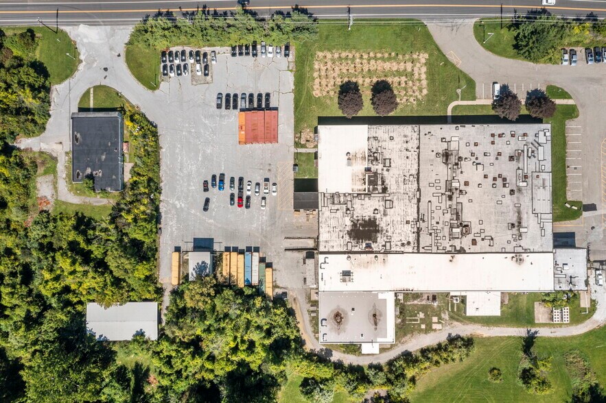 More Photos Of 1434-1440 County Rd 565, Sussex Manufacturing For Sale