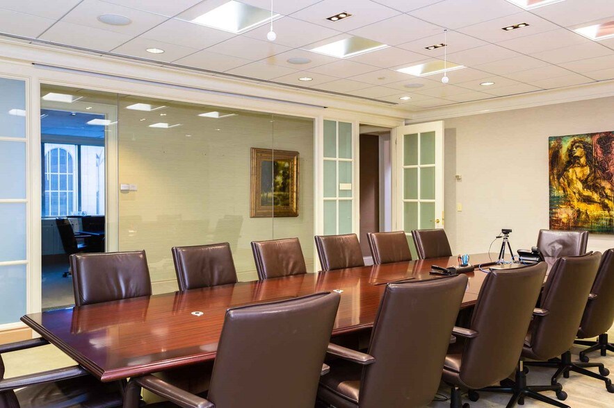 More Photos Of 1201 W Peachtree St NW, Atlanta Office For Lease