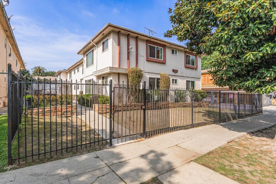 More Photos Of 4017 Gelber Pl, Los Angeles Apartments For Sale