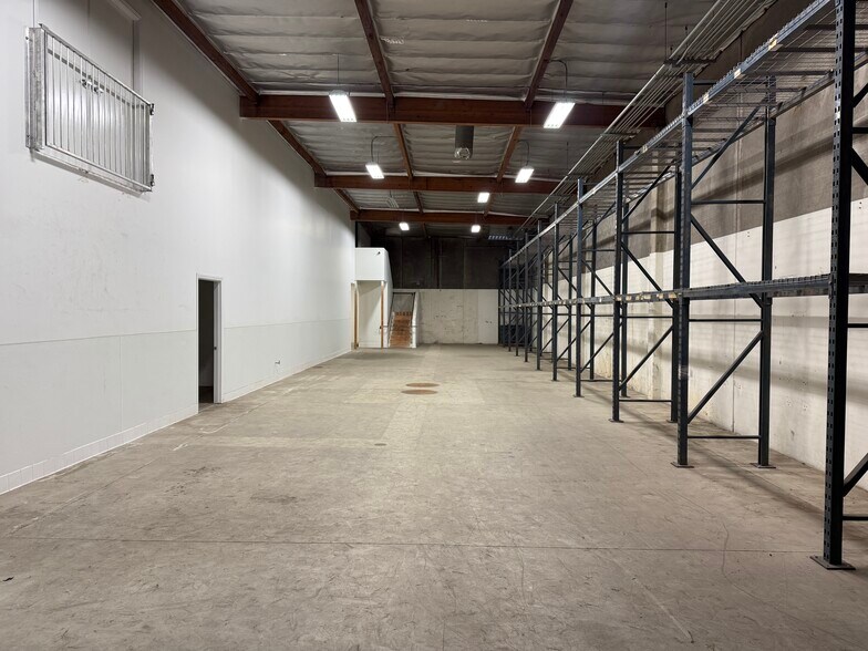 More Photos Of 125 Selandia Ln, Carson Warehouse For Sale