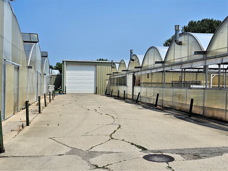 More Photos Of 1717 S Euclid Ave, Bay City Garden Center For Sale