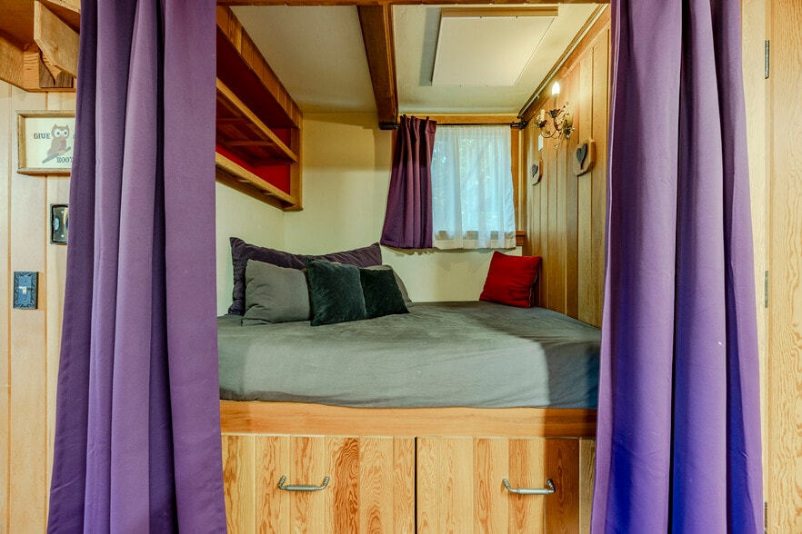 More Photos Of 1820 E 28th Ave, Eugene Multifamily For Sale