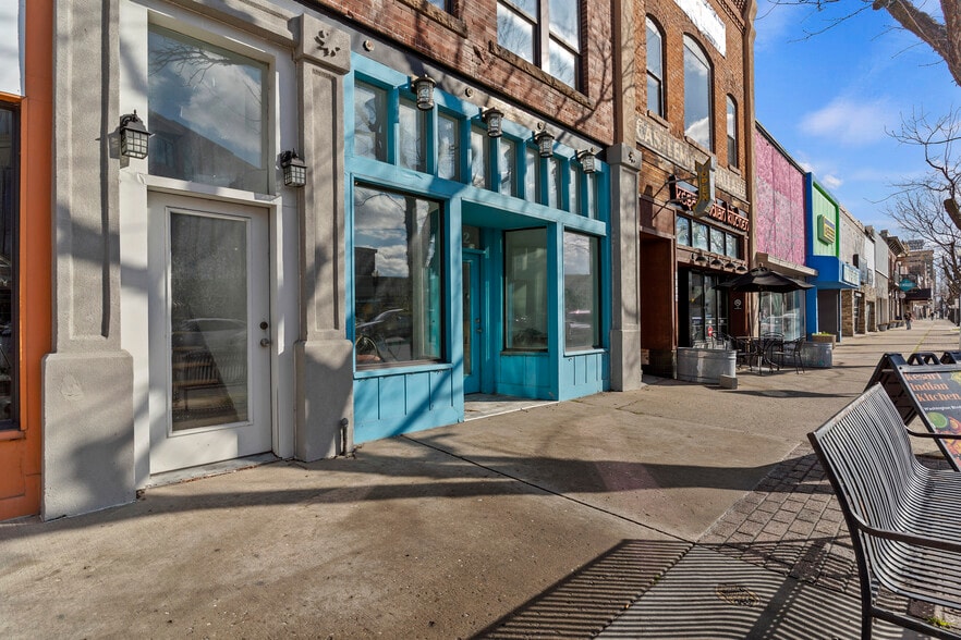 More Photos Of 2208-2212 S Washington blvd, Ogden Storefront Retail Office For Sale