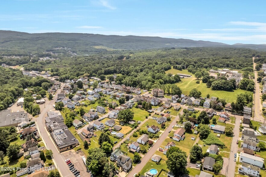 More Photos Of 109 Alden Rd, Nanticoke Service For Sale