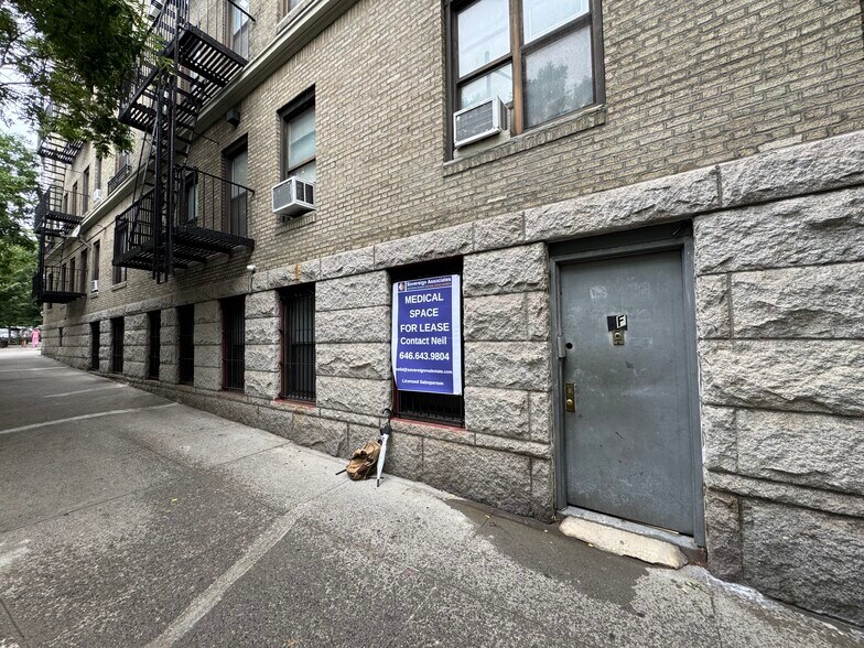 Primary Photo Of 860 Riverside Dr, New York Apartments For Lease
