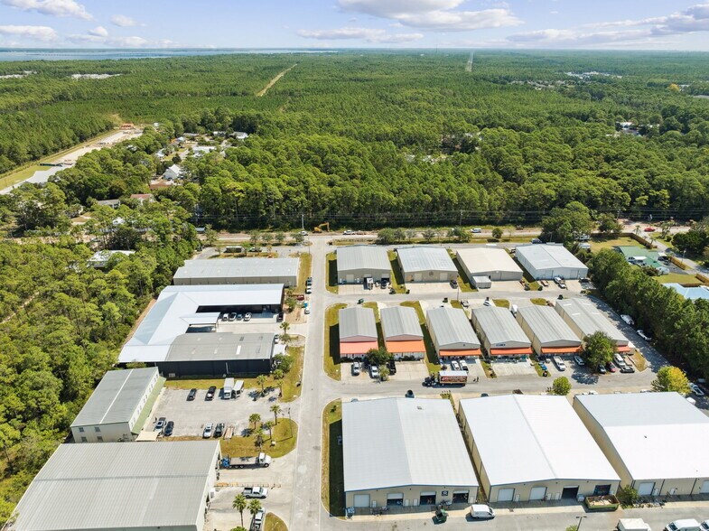 More Photos Of 605 N County Highway 393, Santa Rosa Beach Industrial For Lease