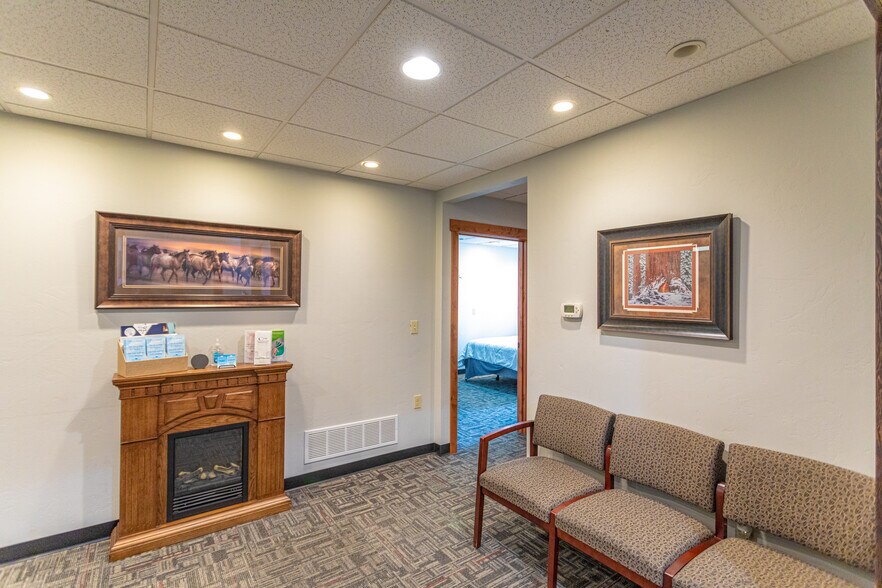 More Photos Of 20 Four Mile Dr, Kalispell Medical For Sale