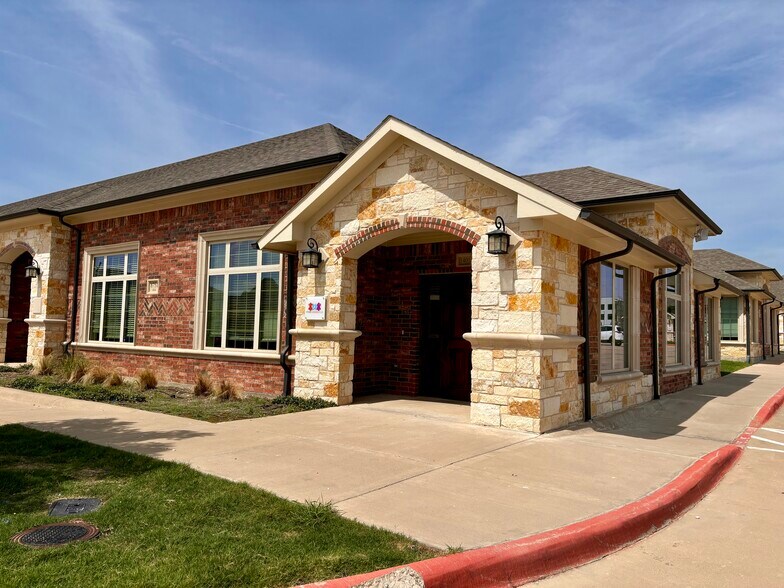 More Photos Of 8951 Collin McKinney Pky, McKinney Medical For Lease