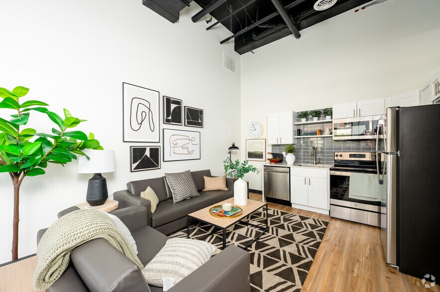 More Photos Of 221 E State St, West Lafayette Apartments For Lease