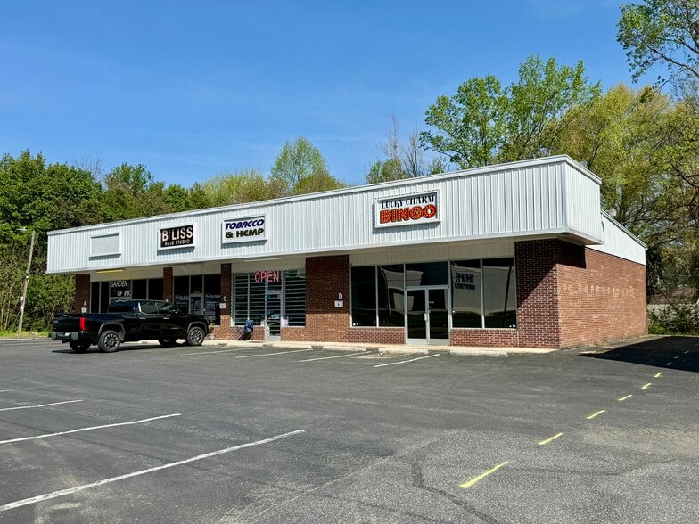 More Photos Of 4665 Brownsboro Rd, Winston-Salem Unknown For Lease