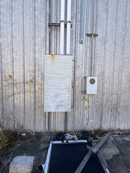 More Photos Of 3201 Texas Ave, La Marque Warehouse For Sale