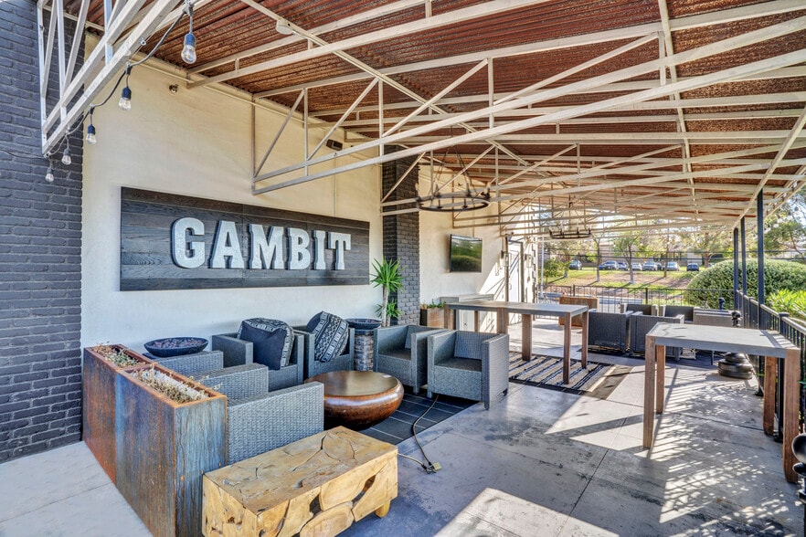 More Photos Of 2031 W Sunset Rd, Henderson Restaurant For Sale