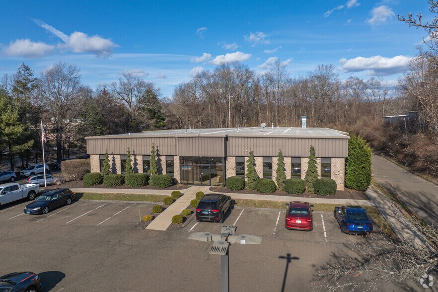 More Photos Of 6 Trowbridge Dr, Bethel Light Manufacturing For Lease