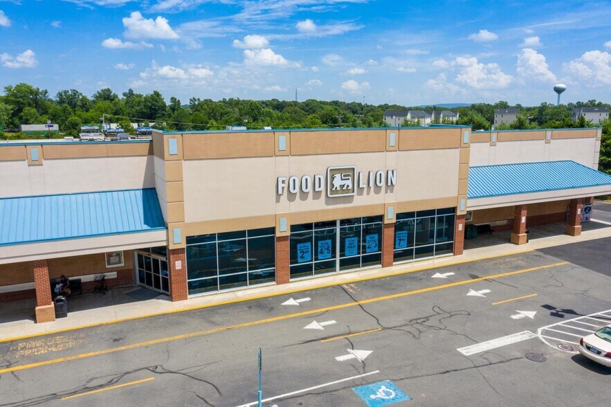 More Photos Of 4195 Winchester Rd, Marshall Unknown For Lease