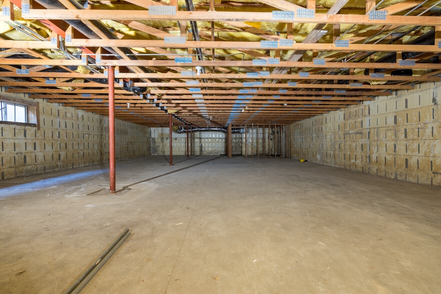 More Photos Of 2127 S Giddings St, Visalia Religious Facility For Sale