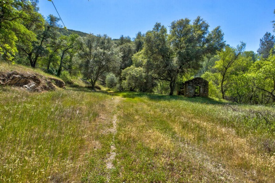 More Photos Of 4780-4784 Mary Harrison Mine Rd, Coulterville Land For Sale