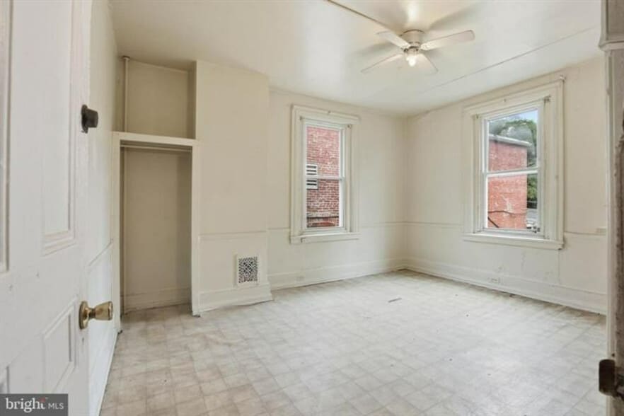 More Photos Of 233 W Chestnut St, Lancaster Apartments For Sale